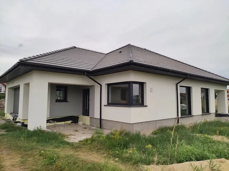 Zielonka 166 m² – rodzinny dom murowany w otoczeniu lasów pod Bydgoszczą