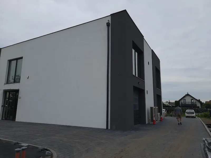 Bydgoszcz 636 m² – energooszczędny biurowiec w technologii murowanej 1