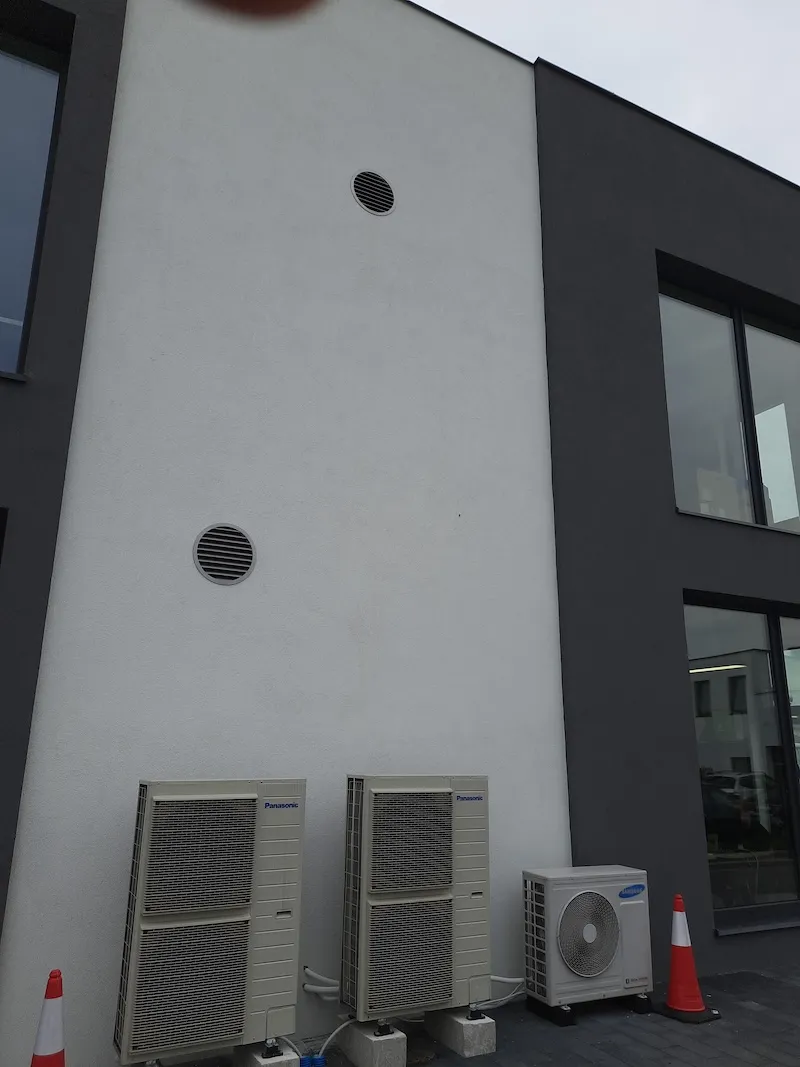 Bydgoszcz 636 m² – energooszczędny biurowiec w technologii murowanej 3